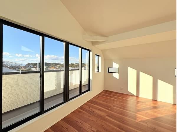 リビングから抜け感のある開放的な眺望