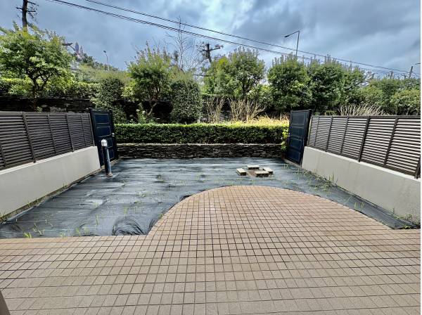 1階のため大型の専用庭が使えますよ！