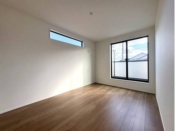 洋室は全4部屋です。