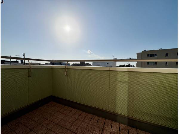 日当たりが良く開放感がございます！