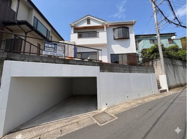 地下車庫付きの物件になります