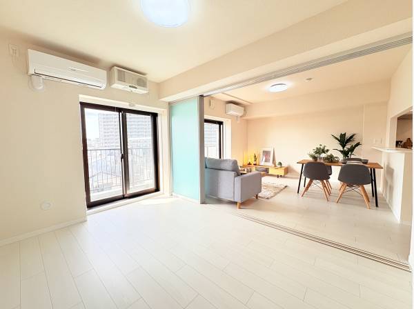 隣の洋室と繋げてるとより開放的な間取りに