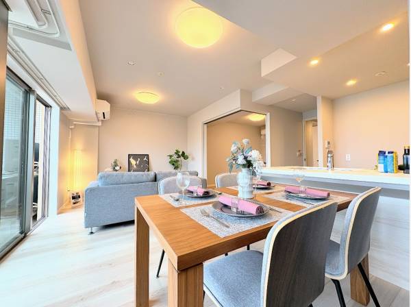 家族の集う広々としたLDK