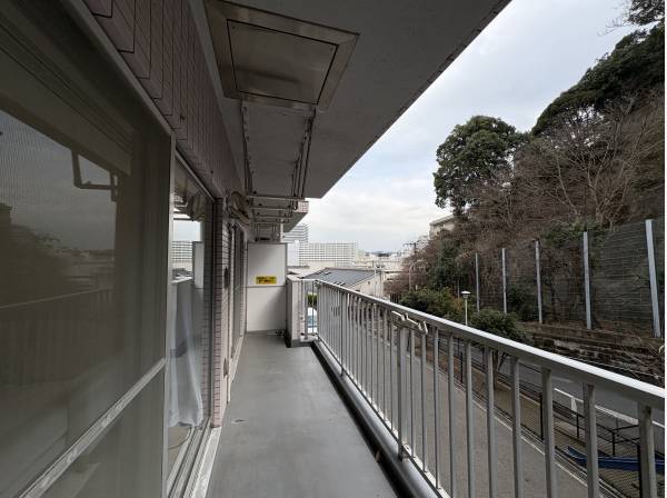 広々と使えるバルコニー