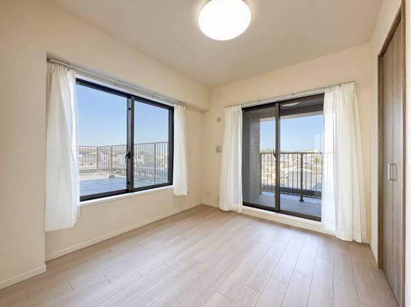 ウォークインクローゼット完備の洋室