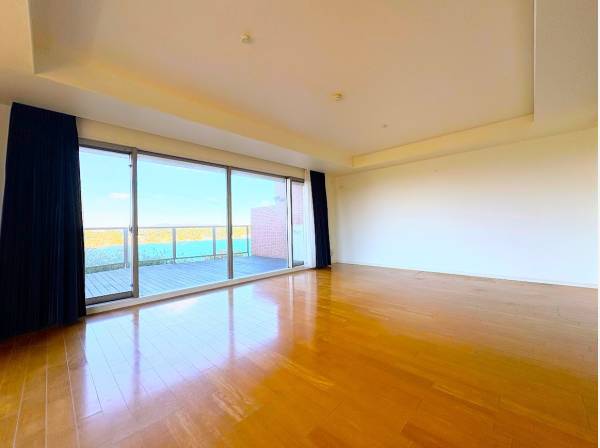 暖かい日差しが入る素敵な空間です