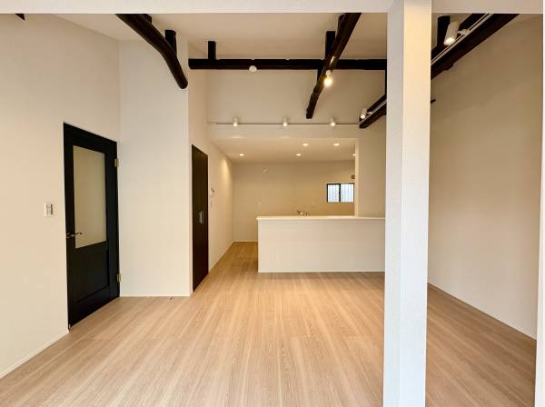 和モダンテイストの住宅は、どこか懐かしさを感じます