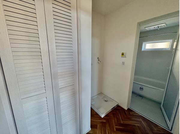 洗面所の収納もたっぷり