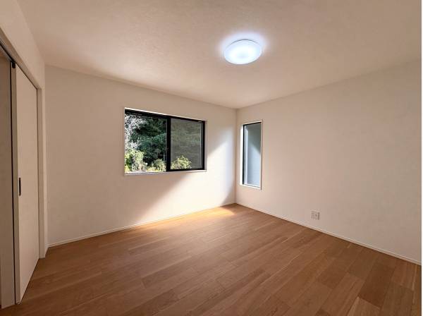 ゆったりとした広さの主寝室にはＷＩＣも完備