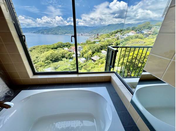 お風呂からも海が一望できます！