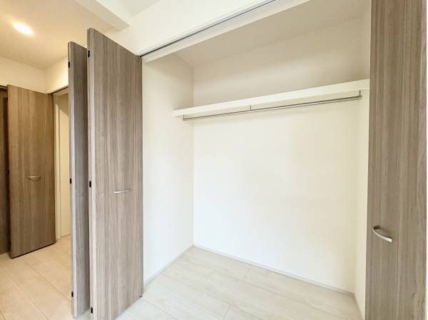 各お部屋に収納スペースもございます！