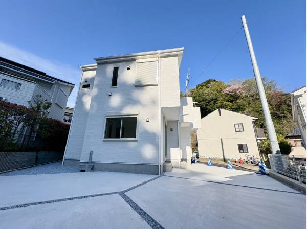 お車3台駐車可能な広さ