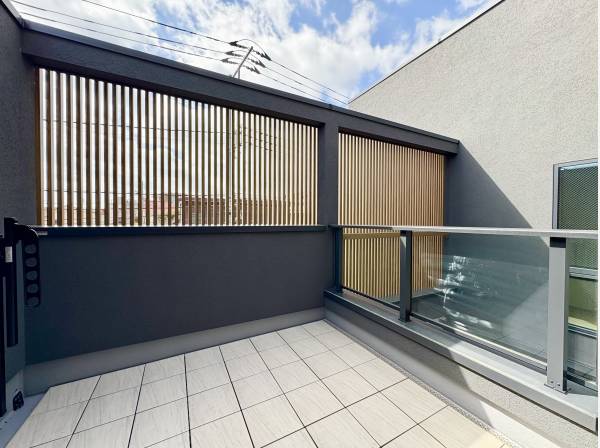 バルコニーは陽当たり良好！