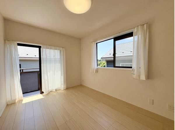 2面採光の洋室は全3室ございます