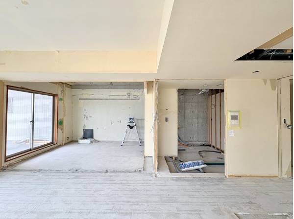 水回りとリビング部分になります