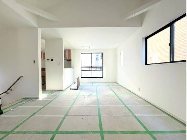 日当たりの良い2階LDKの様子