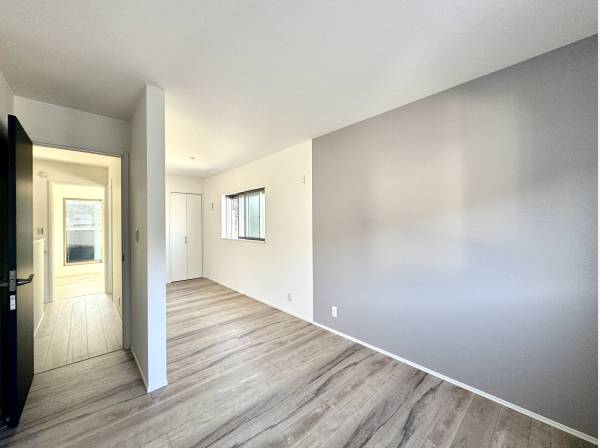 2部屋に分割可能な居室