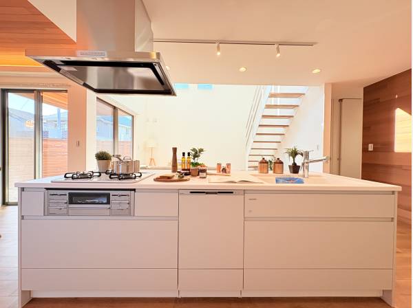 回遊同線がうれしいアイランドキッチン