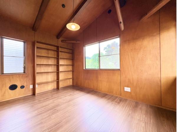 木の温もりを感じる室内デザイン