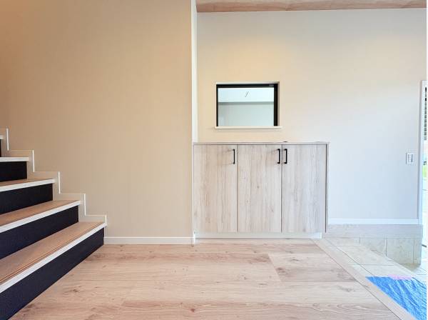 ゆとりのある玄関ホール