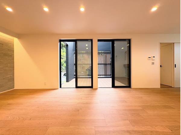 約20帖の広々としたLDK