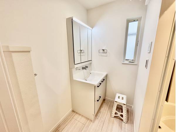 洗面所もゆったりと