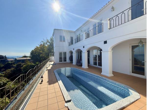 OCEAN VIEW POOL VILLA 