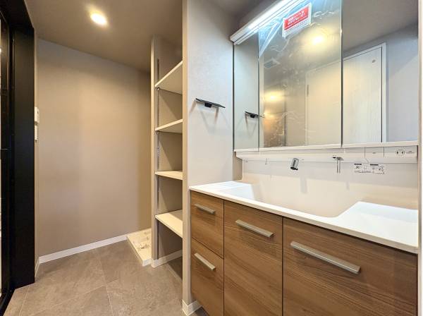 パウダールーム