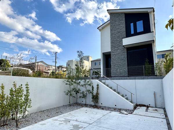 カースペースは並列2台分