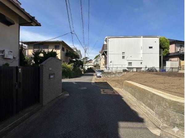 前面道路 幅員約4m