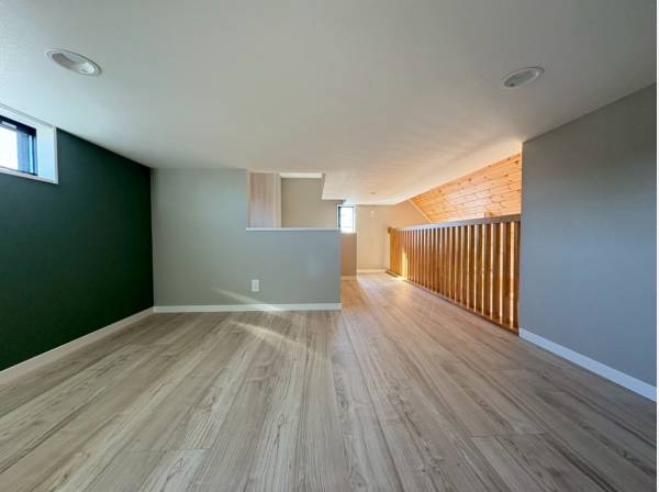 リビングの上には8.1帖もの素敵な空間！