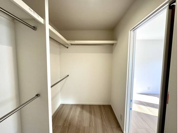 ファミリークロークとして使えるほどの広さ