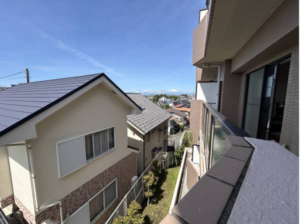 ベランダからは富士山が見えます！