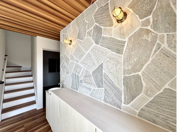 タイル張りの凝った仕様です