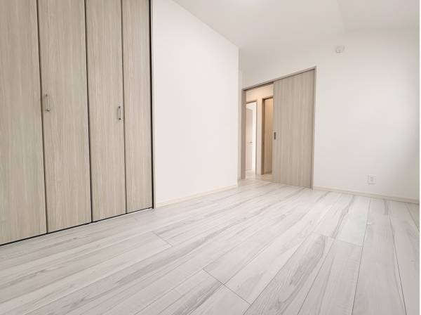 洋室にはクローゼットがあります