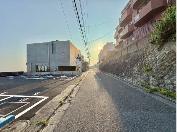 鎌倉高校前駅　徒歩4分