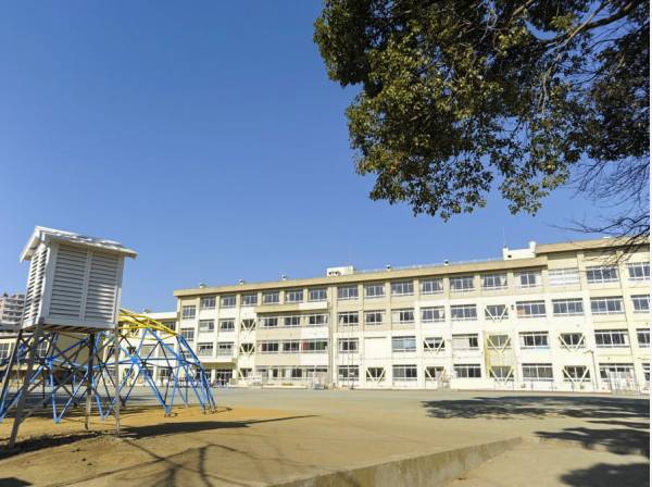 大鋸小学校まで約250ｍ