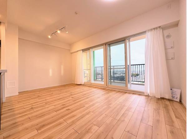 心地よい風が入ってくるLDK