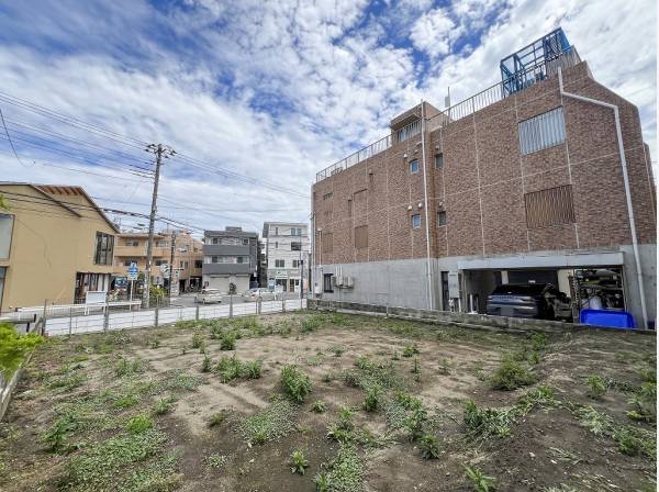 間口も広く開放的な視界が広がります