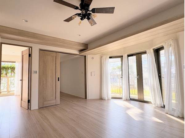 南東向きの日が良く当たるお部屋です