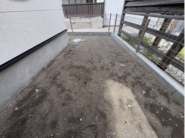 ちょっとした庭が有りますよ！