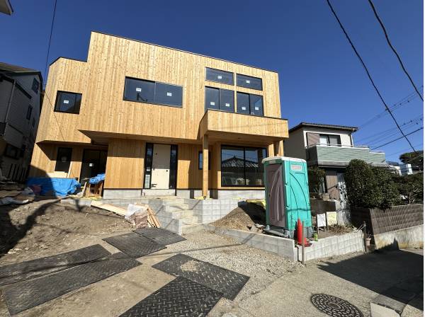 駐車スペースも2台分