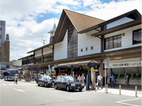 JR横須賀線、江ノ島電鉄線「鎌倉」から徒歩約15分