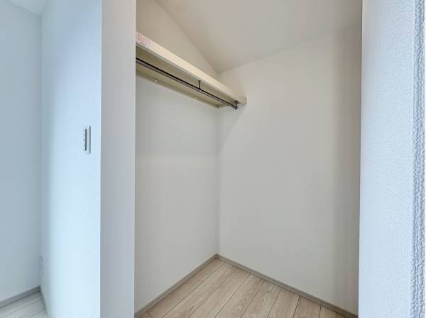 人気のあるウォークインクローゼットです。