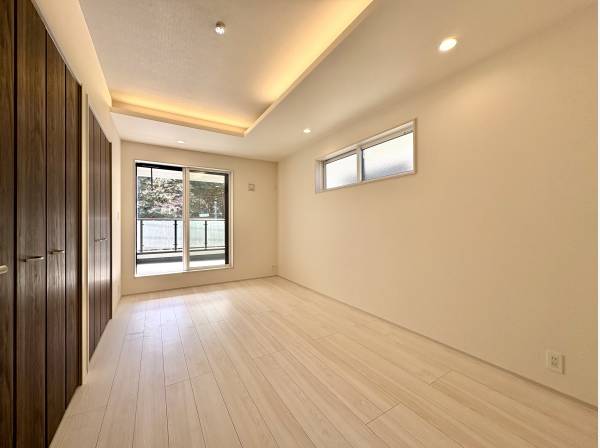 洋室です。間接照明でおしゃれな空間設計