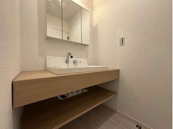 オシャレなパウダールームはテンション上がります！