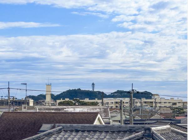 江の島シーキャンドルを遠望します♪