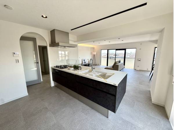 食洗機完備のシステムキッチン