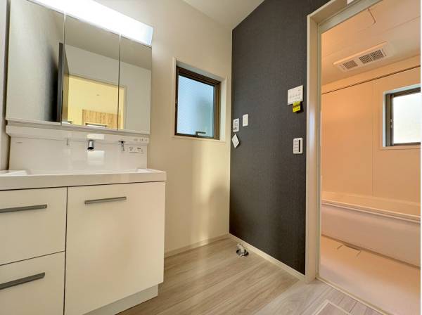 パウダールーム