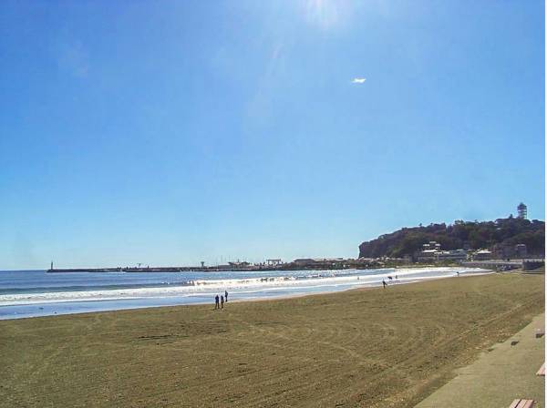 海まで徒歩3分（約210m）